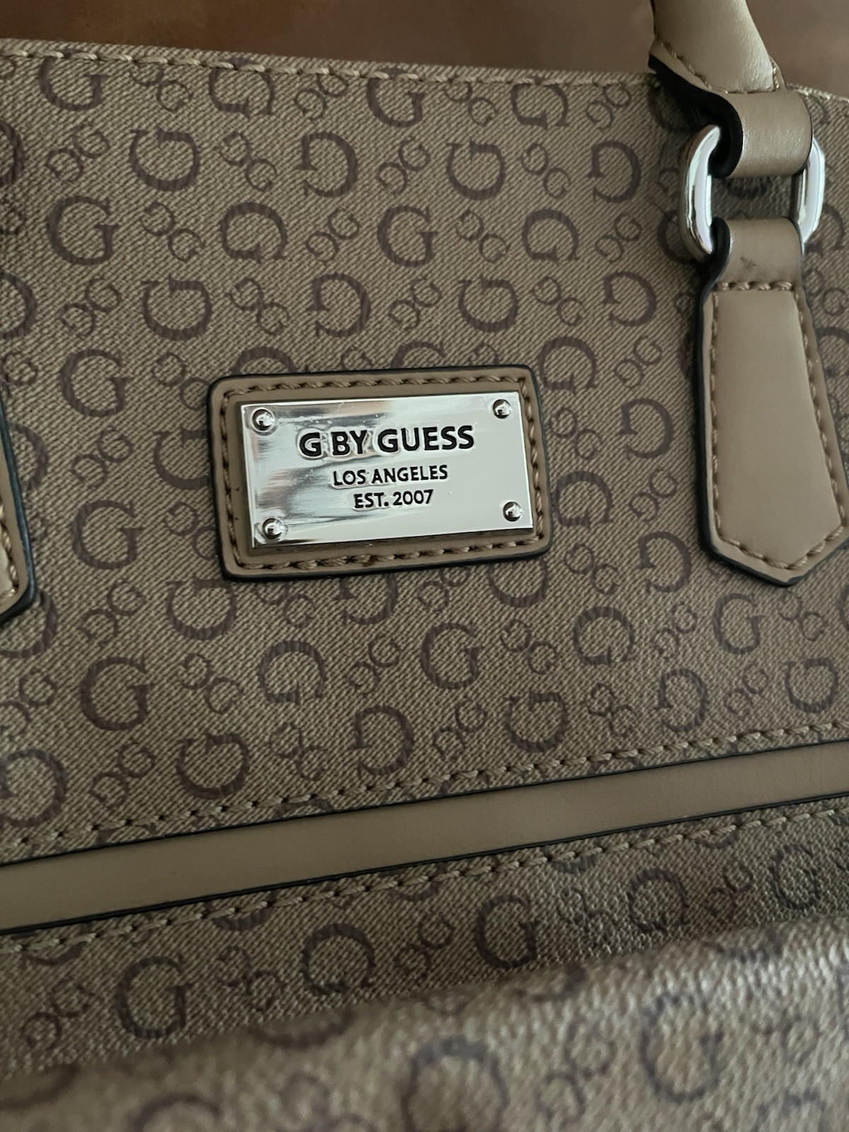 G by GUESS Beige/Brown Logo Satchel Top Handle Bag, Zip, Detachable Strap