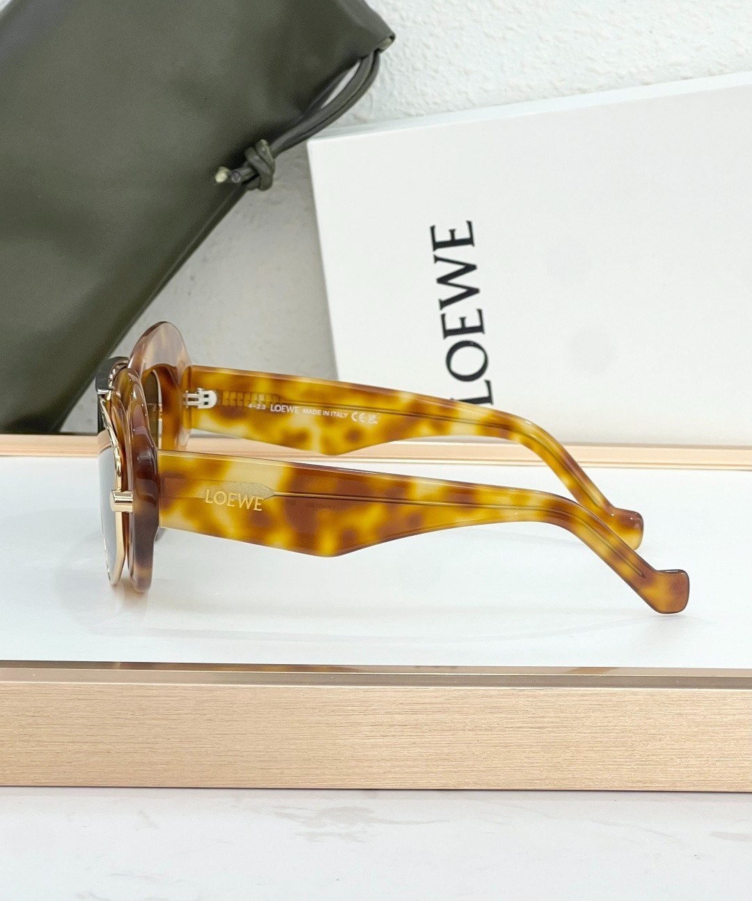 Loewe Aviator Sunglasses Tortoise Shell Frame Street Commute LW40120I 59‑13‑140