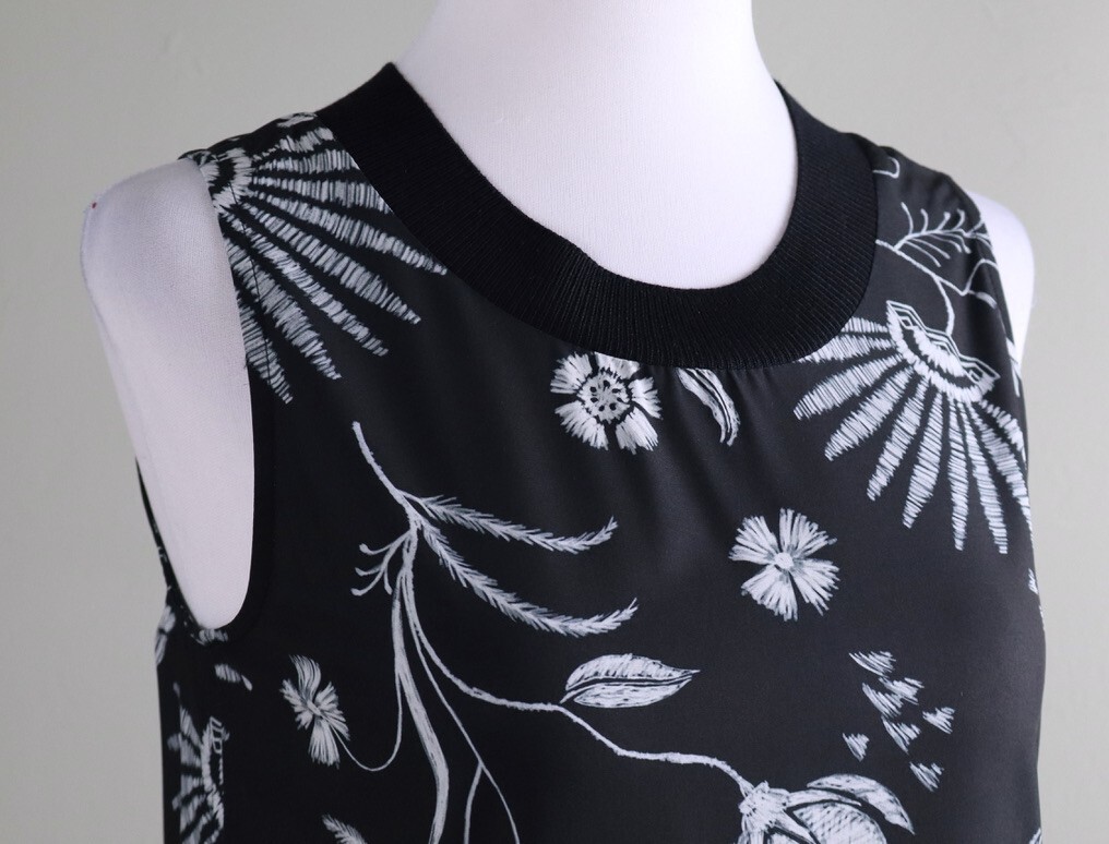 ATHLETA NWT $69 Zephyr Printed Shell Athletic Casual Tank Top Size XXS / 2XS
