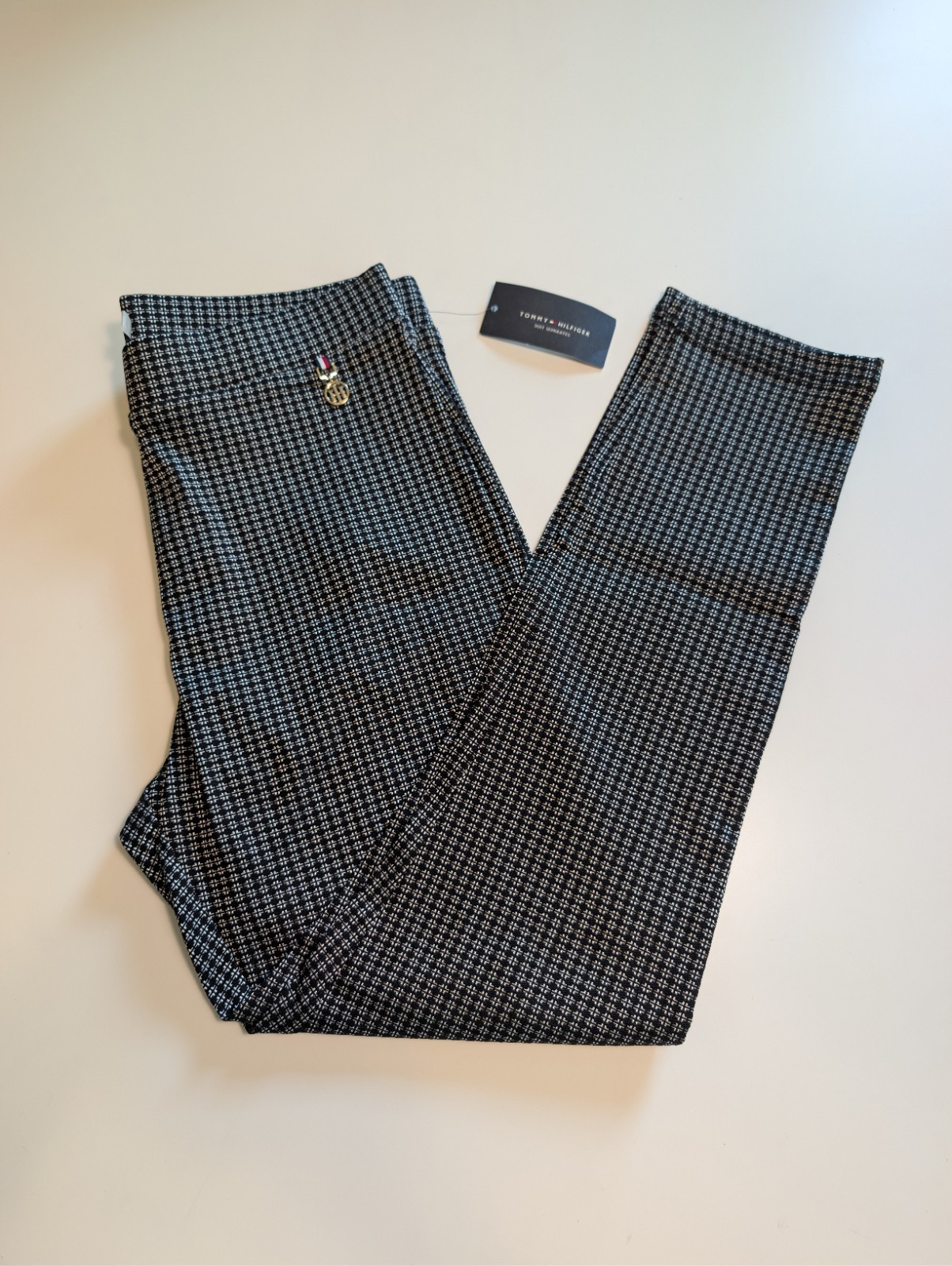 NWT Tommy Hilfiger Women’s Size 14 Geo Check Ankle Pants Black White Career Prep