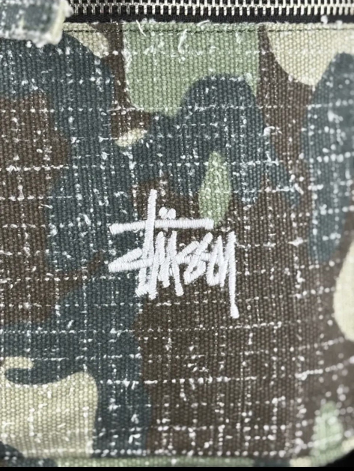 stussy green camo needlepoint shoulder bag