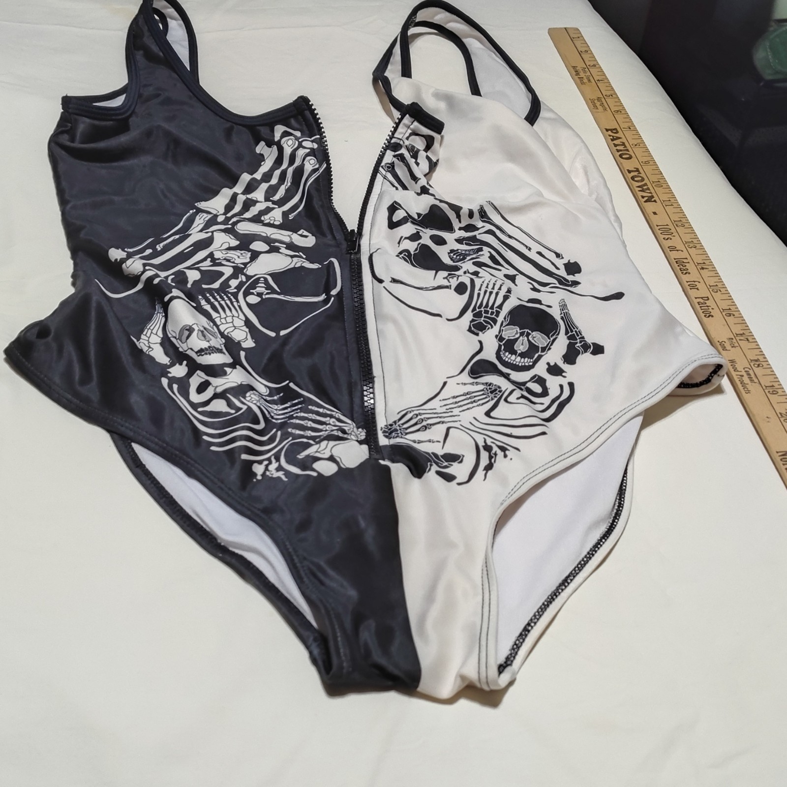 Black White Skeleton Print One Piece Lg Swimsuit Zip Front Vintage Womens teen
