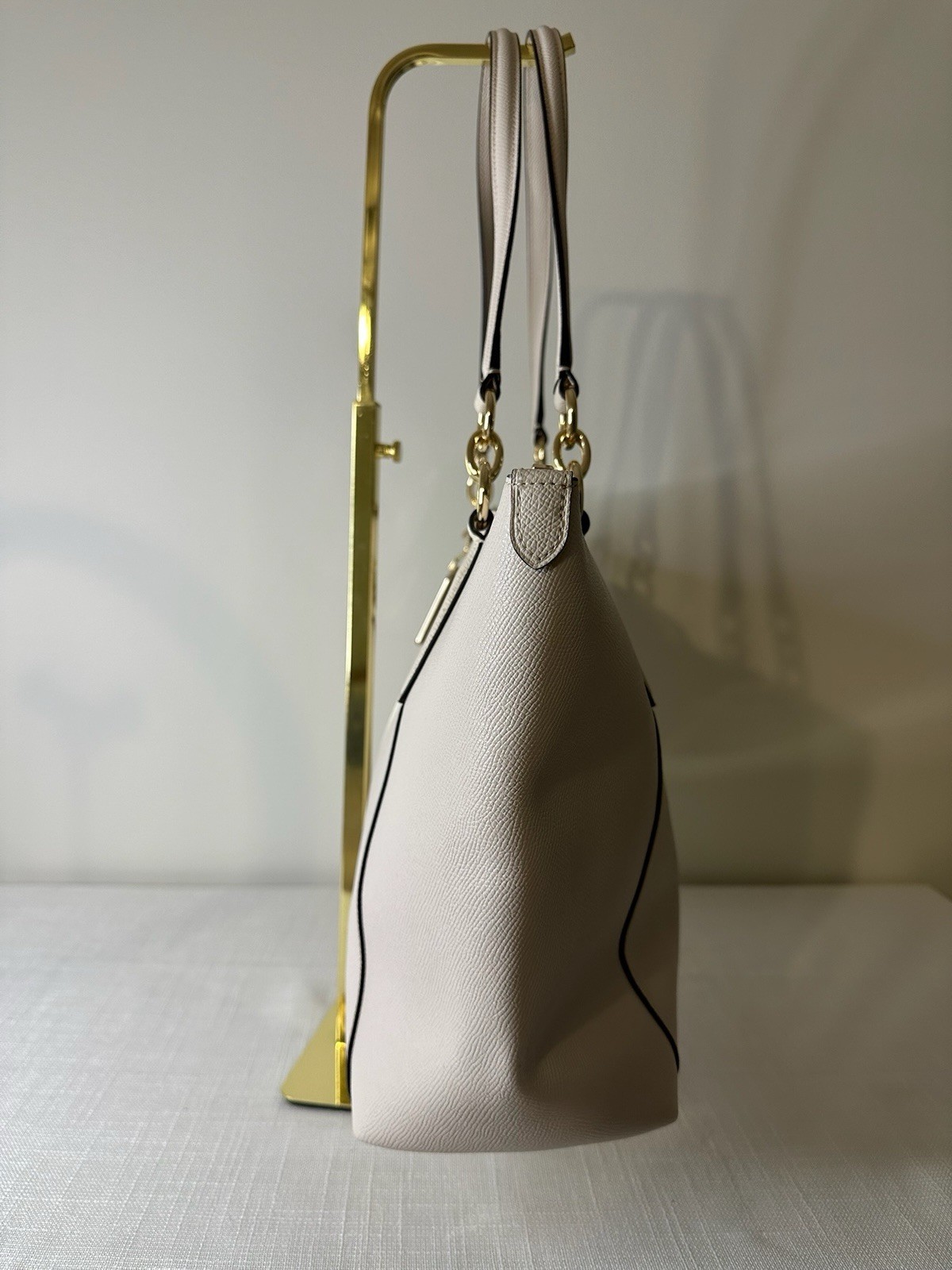 Coach City Zip Tote Chalk Crossgrain Leather Shoulder Bag Gold Hardware
