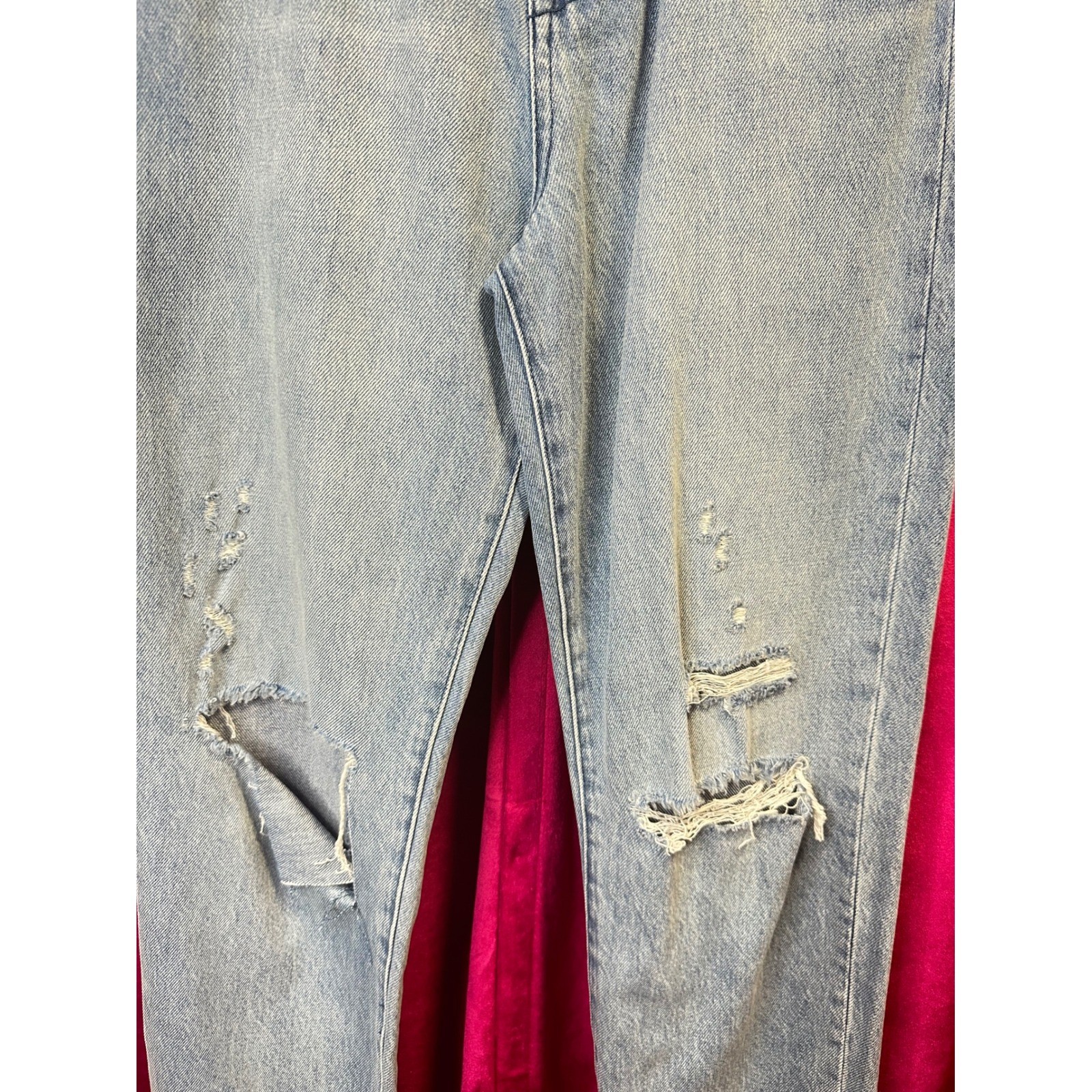 Blank NYC The Howard High Rise Distressed Straight Leg Mom Light Wash Blue 27
