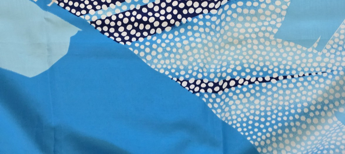 Vintage LEONARDI Silk Scarf in Shades of Blue + Tan. 31.5 inches x 31.5 inches
