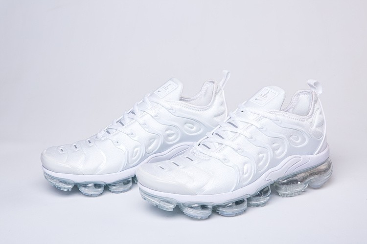 DS Nike Air Vapormax Plus TN Men’s white Shoes Free Shipping