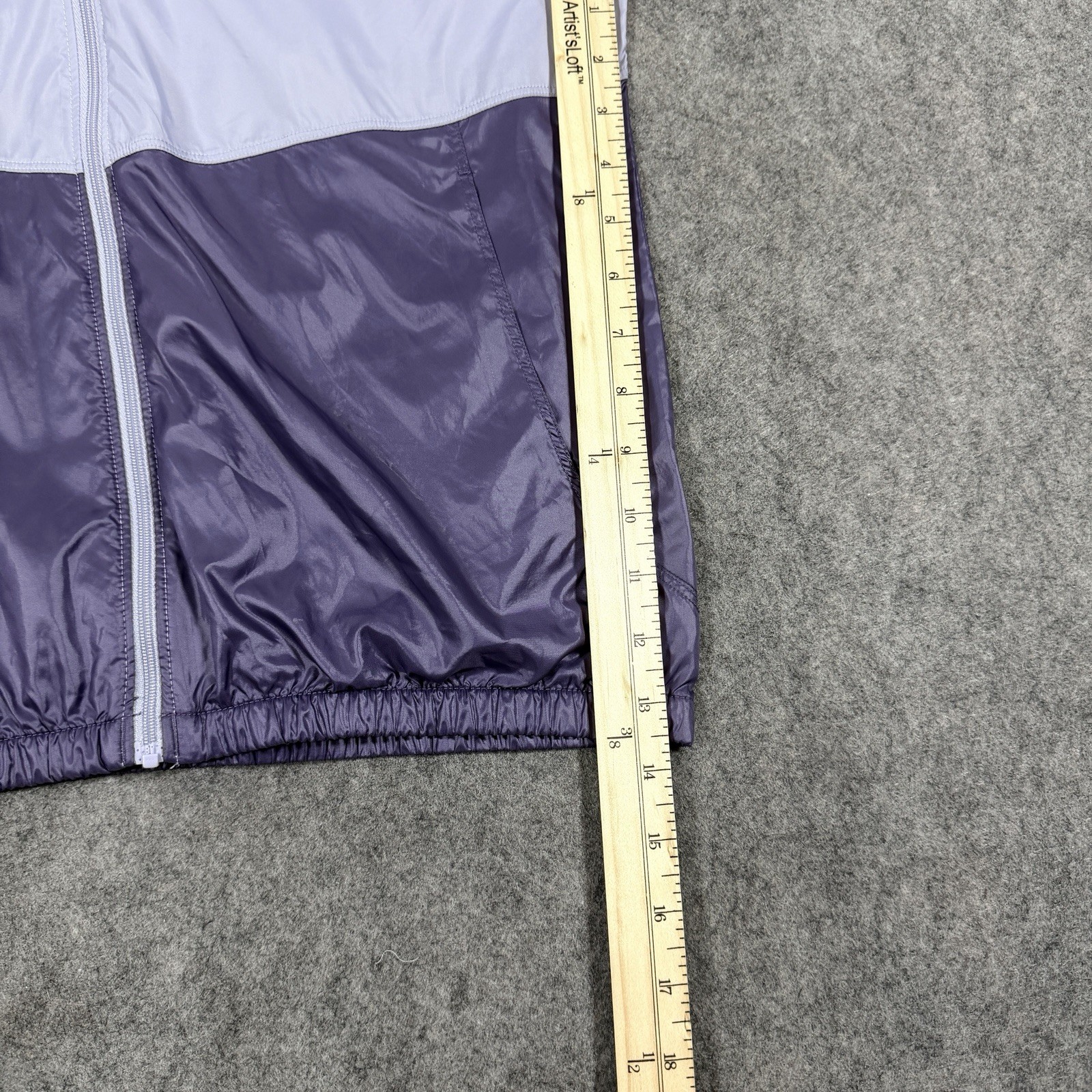 Columbia Lightweight Full Zip Windbreaker Jacket Fits Women’s Size XS Purple