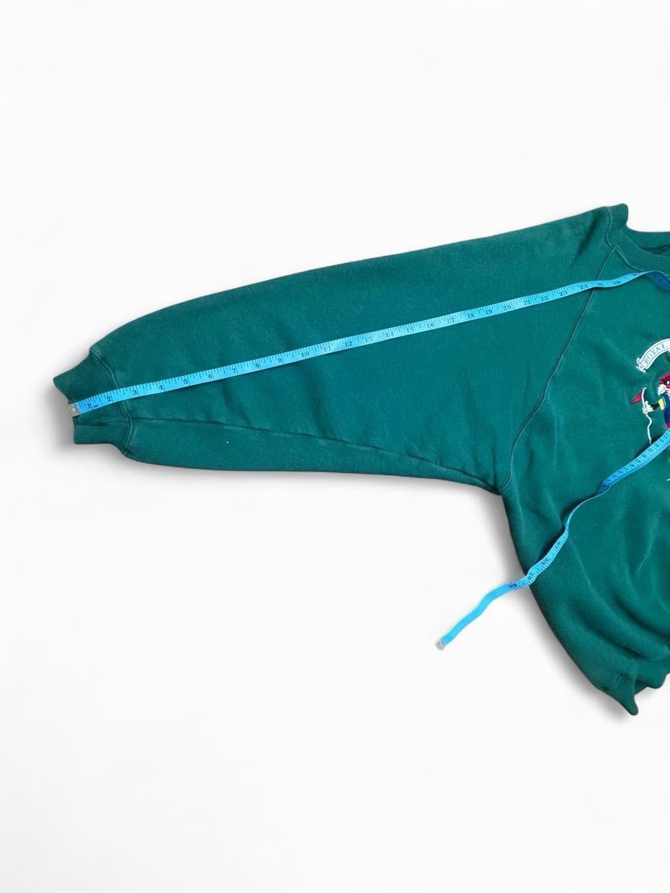 Vintage 90s Looney Tunes Golf Embroidered Green Crewneck Bugs Taz Sylvester Sz L