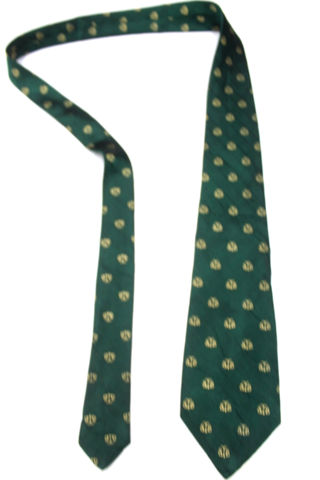 75) BROOKS BROTHERS (COUNTRY CLUB) MEN’S TIE 100% SILK MADE IN USA