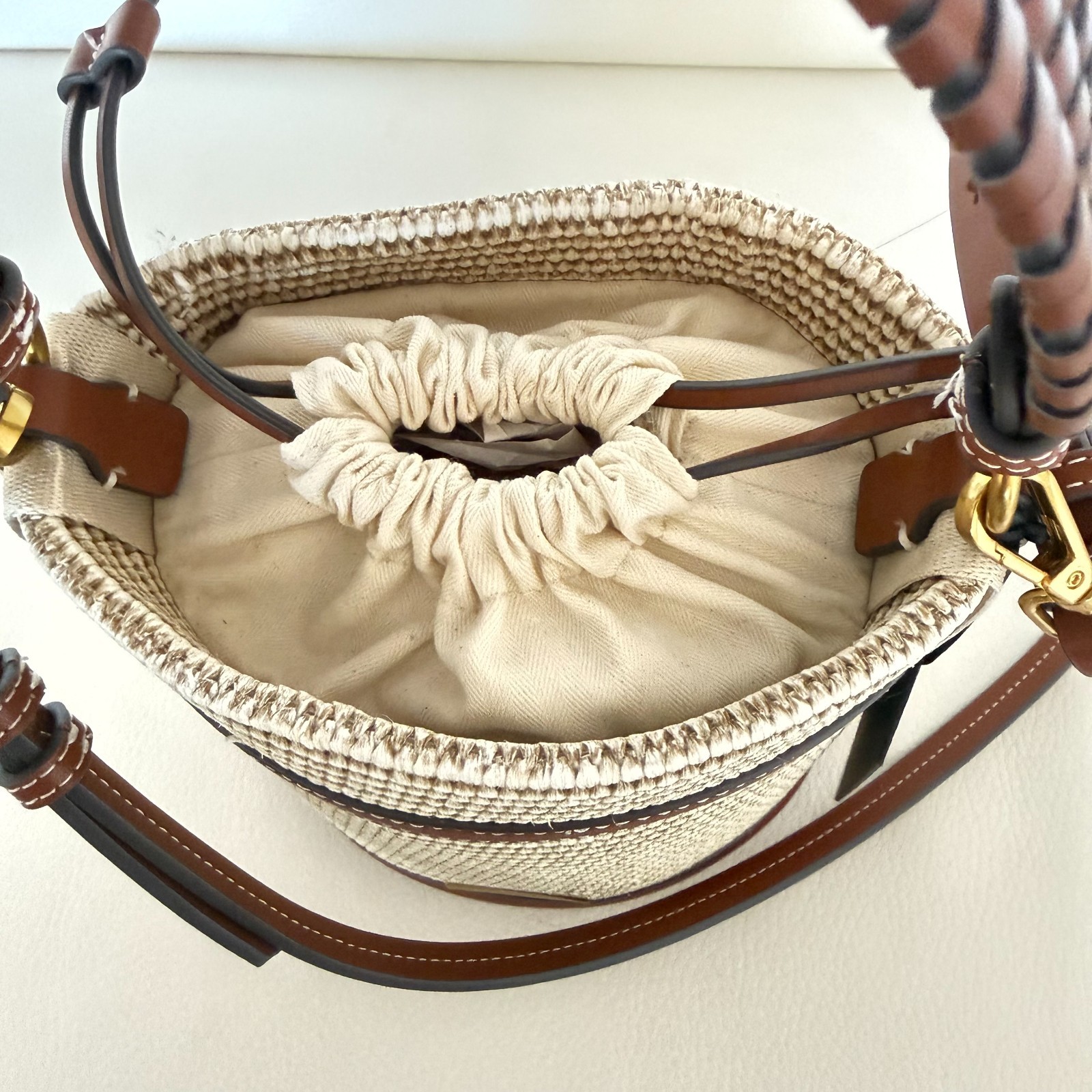 HOUSE OF HARLOW 1960 STRAW BUCKET BAG WOVEN CROSSBODY BRAIDED HANDLE NATURAL