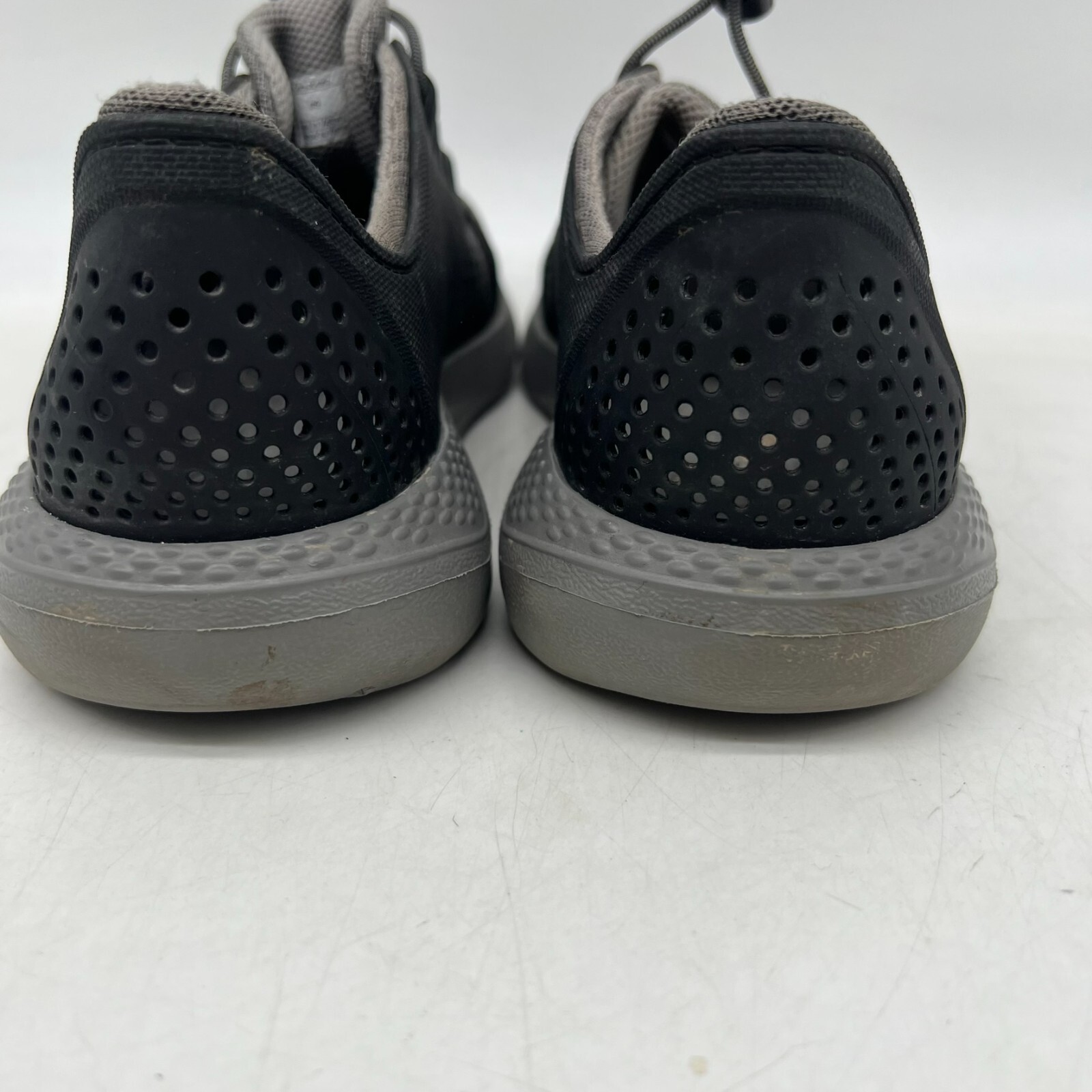Crocs Men’s Shoes Size 9 M9 Literide Pacer Sneaker Black Lightweight Flexable