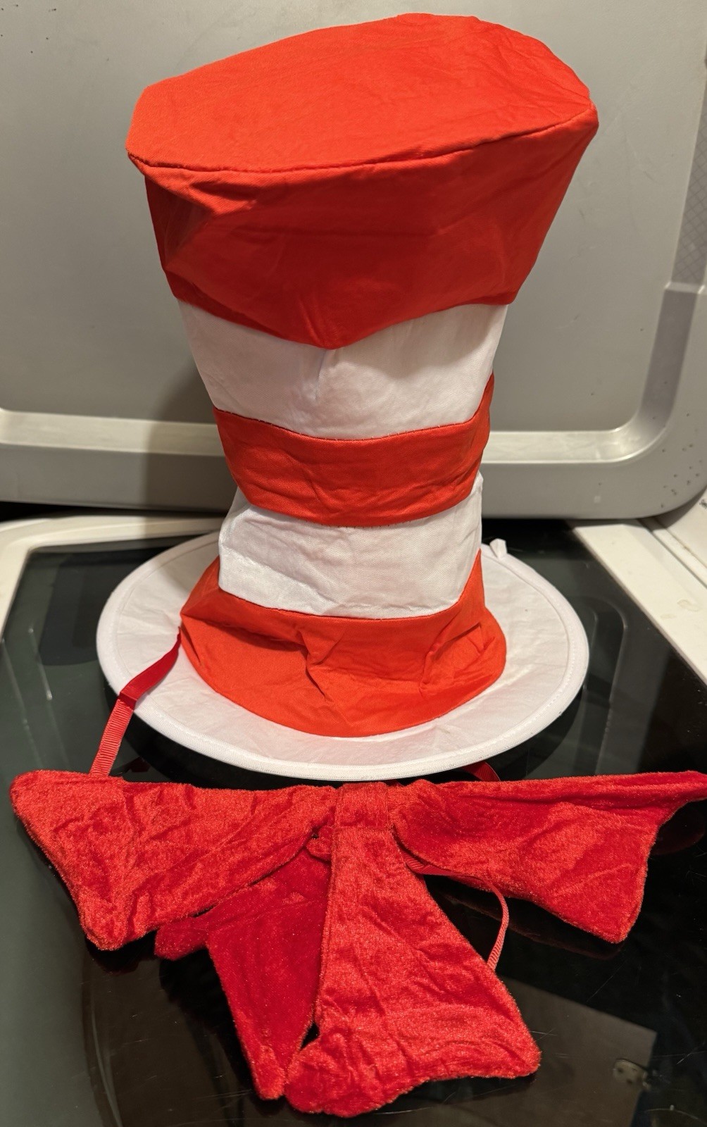 DR SEUSS CAT IN THE HAT – Hat And Bow tie COSTUME ACCESSORY SET