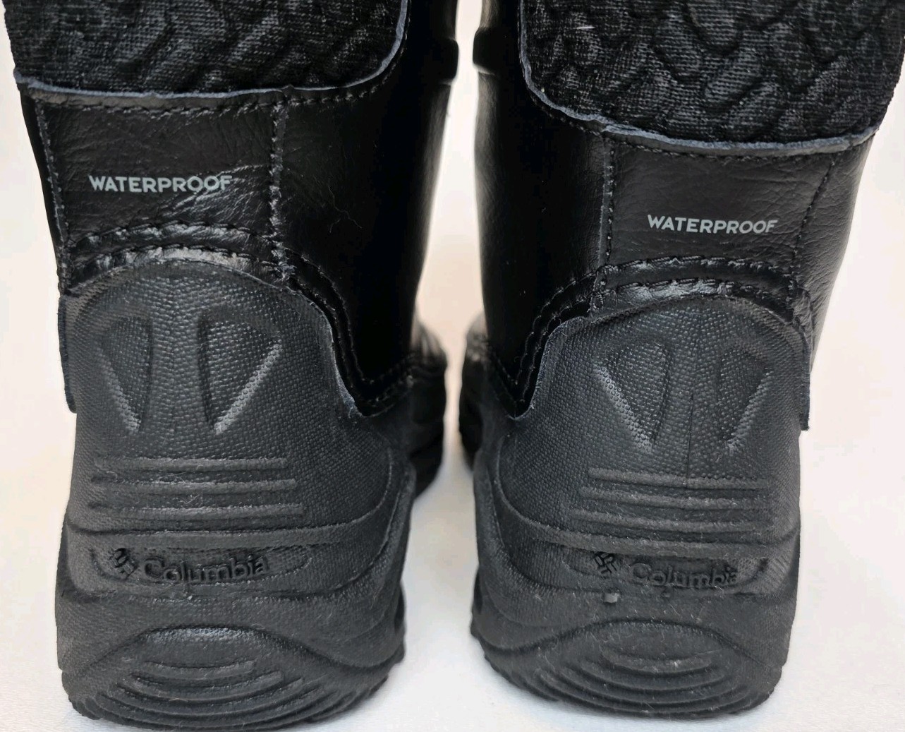 Columbia Youth Size 6 Bugaboot Celsius Waterproof Boots Unisex Black