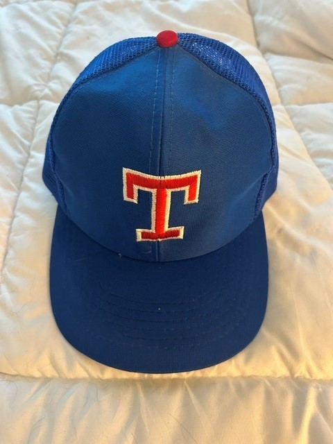 Vintage 1980s Blue Texas Rangers Mesh Snapback Truckers Hat