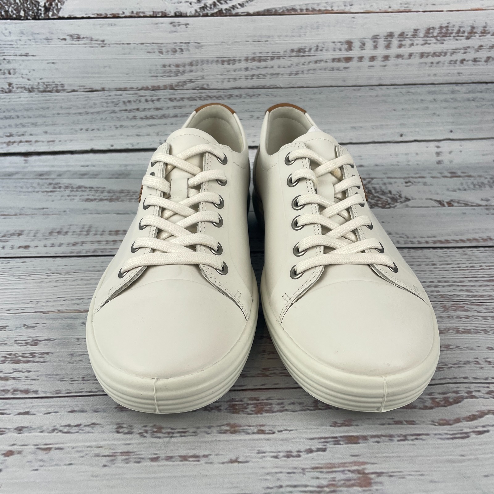 ECCO Soft 7 Women’s EU 40 US 9-9.5 Sneakers White Lace Up