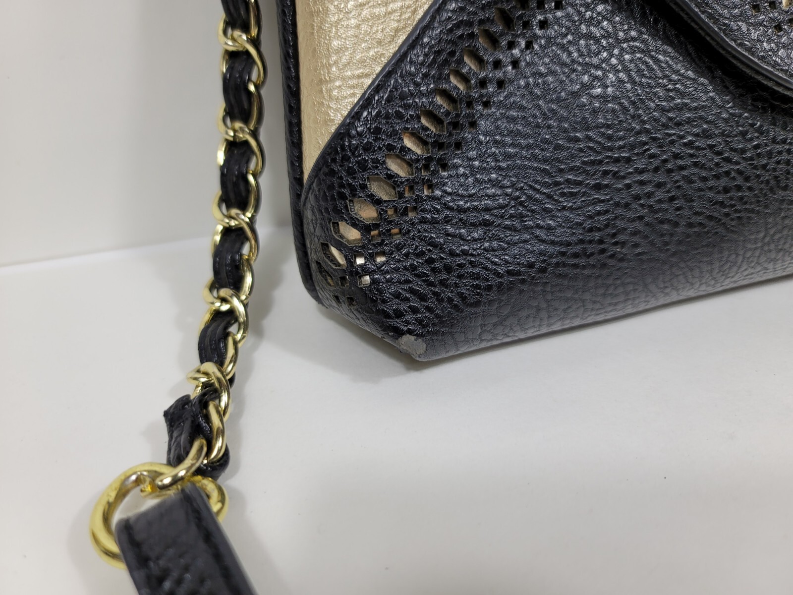 Jessica Simpson Black Crossbody Bag Purse JS6942 100% Polyurethane