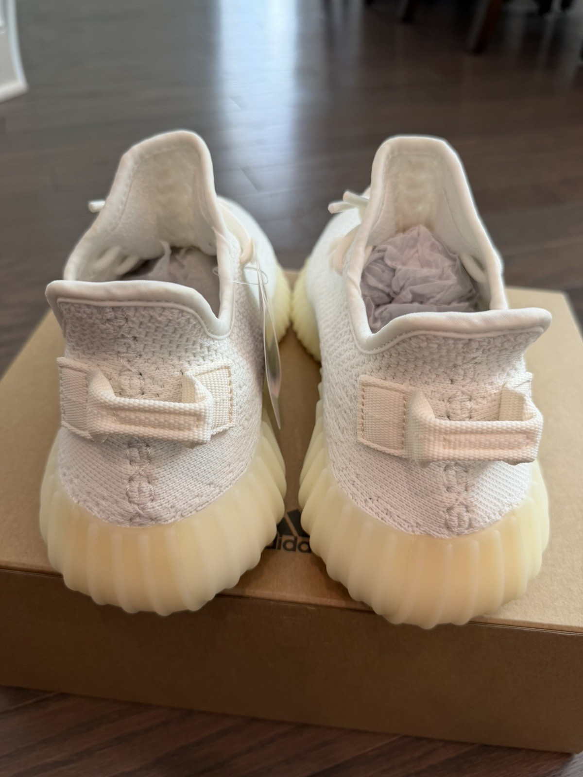 adidas Yeezy Boost 350 V2 Cream Triple White US 5.5 New with tag CP9366