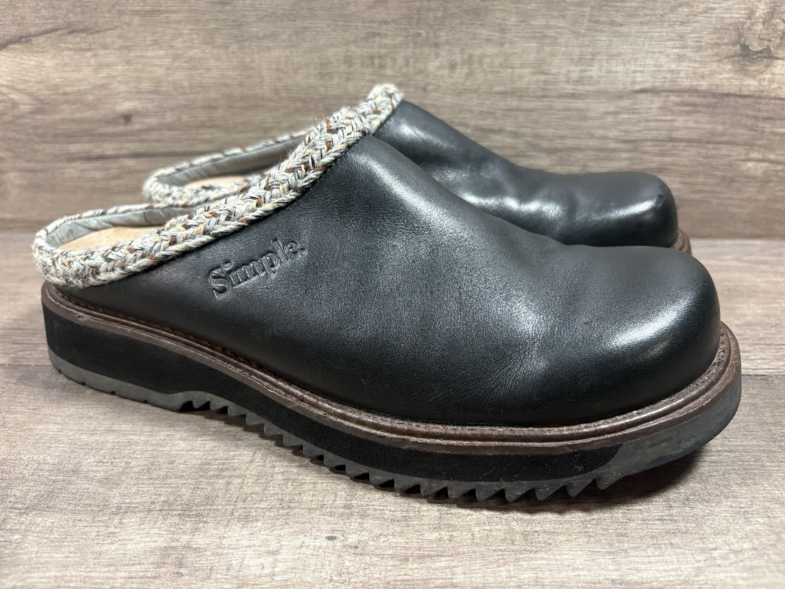 Simple Shoes Full Grain Leather Clogs Slip On Mules Black Mens Size 9.5