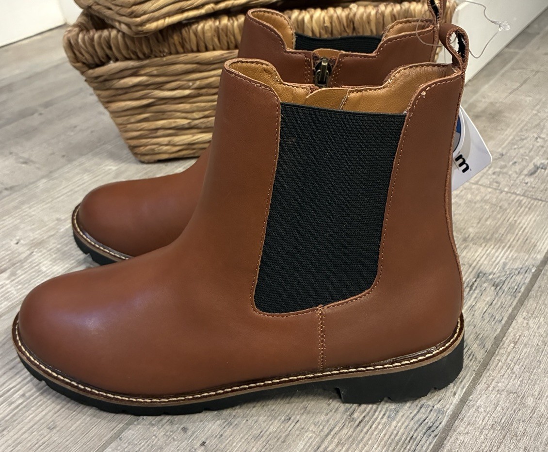 Aetrex Hannah Waterproof Leather Ankle Boots Cognac Brown Women’s 9-9.5 NWT