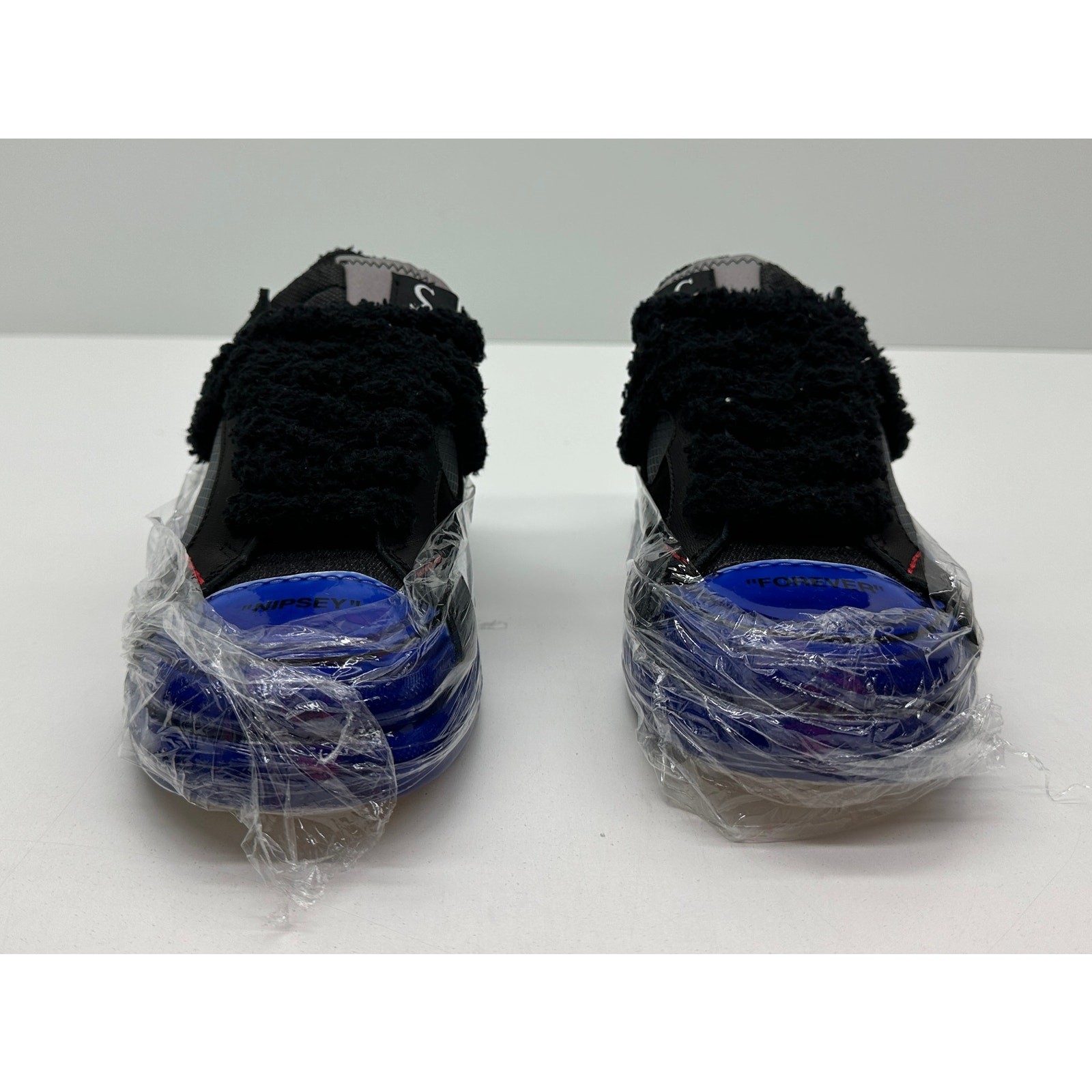 SIA COLLECTIVE RETURN LOW SNEAKERS NIPSEY FOREVER BLACK SIZE M4 W6 NIB #09S