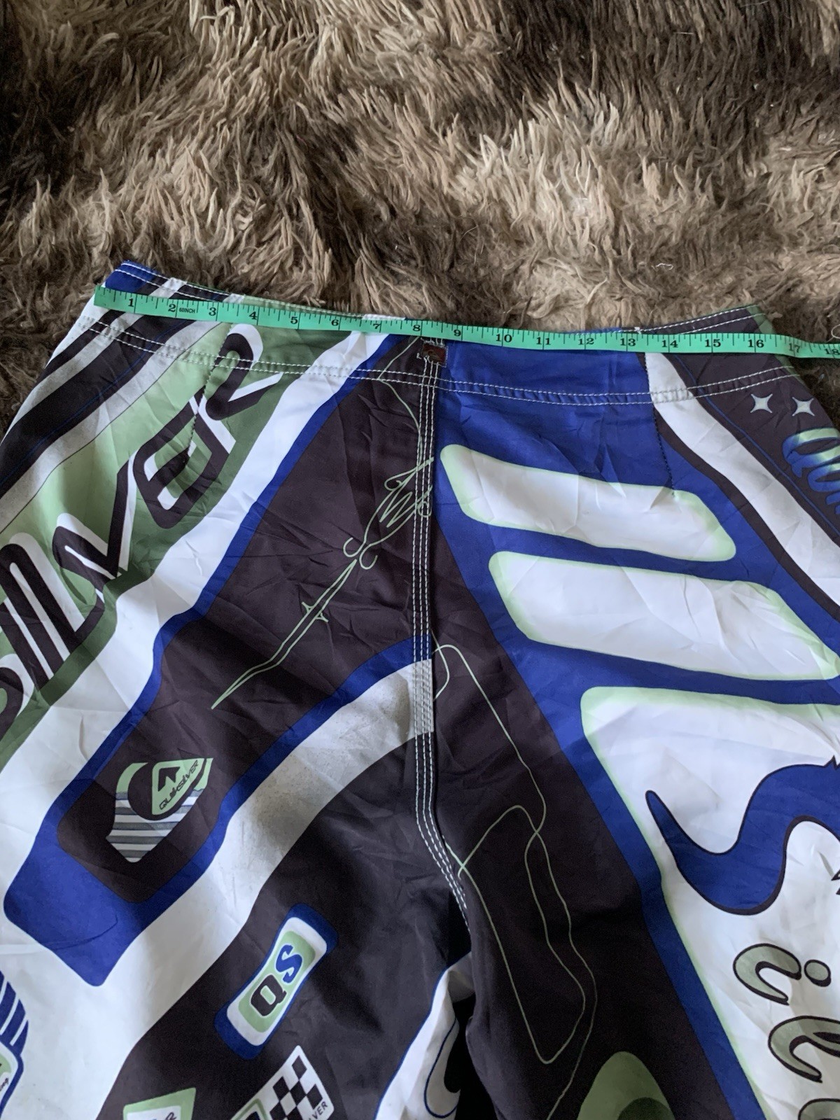 quicksilver boardshorts mens AOP size 33 rare