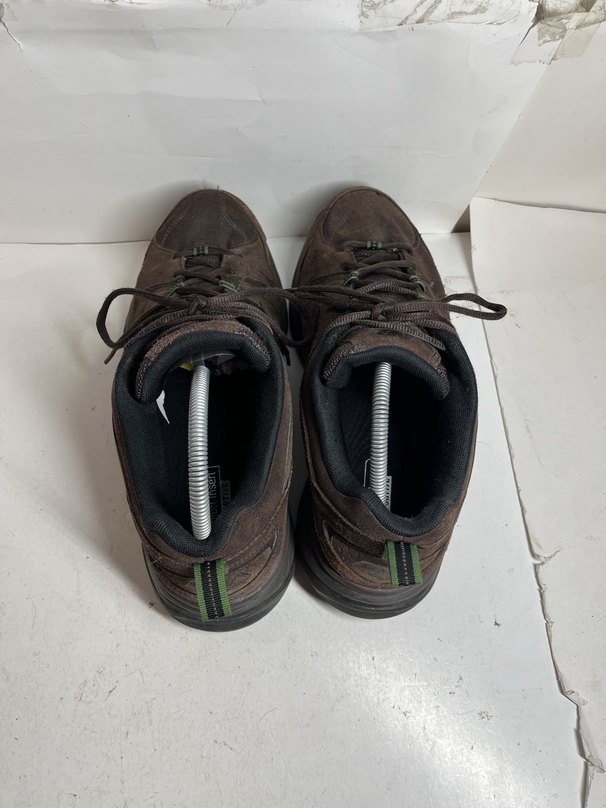 New Balance 608v4 Shoes Mens 13 4E Brown Walking Comfort Sneakers MX608v4O Wide