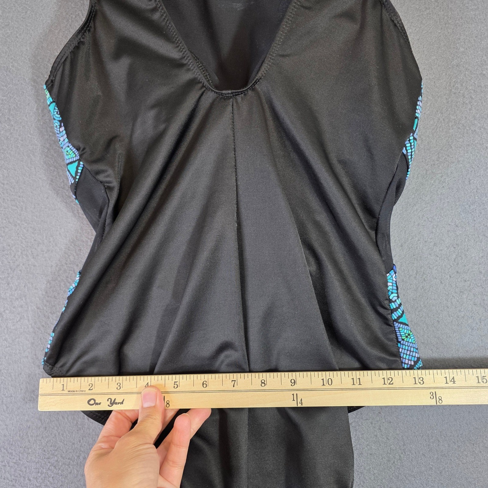 Miraclesuit Palma Deep V One Piece Swimsuit Black Blue Geometric Womens Size 12