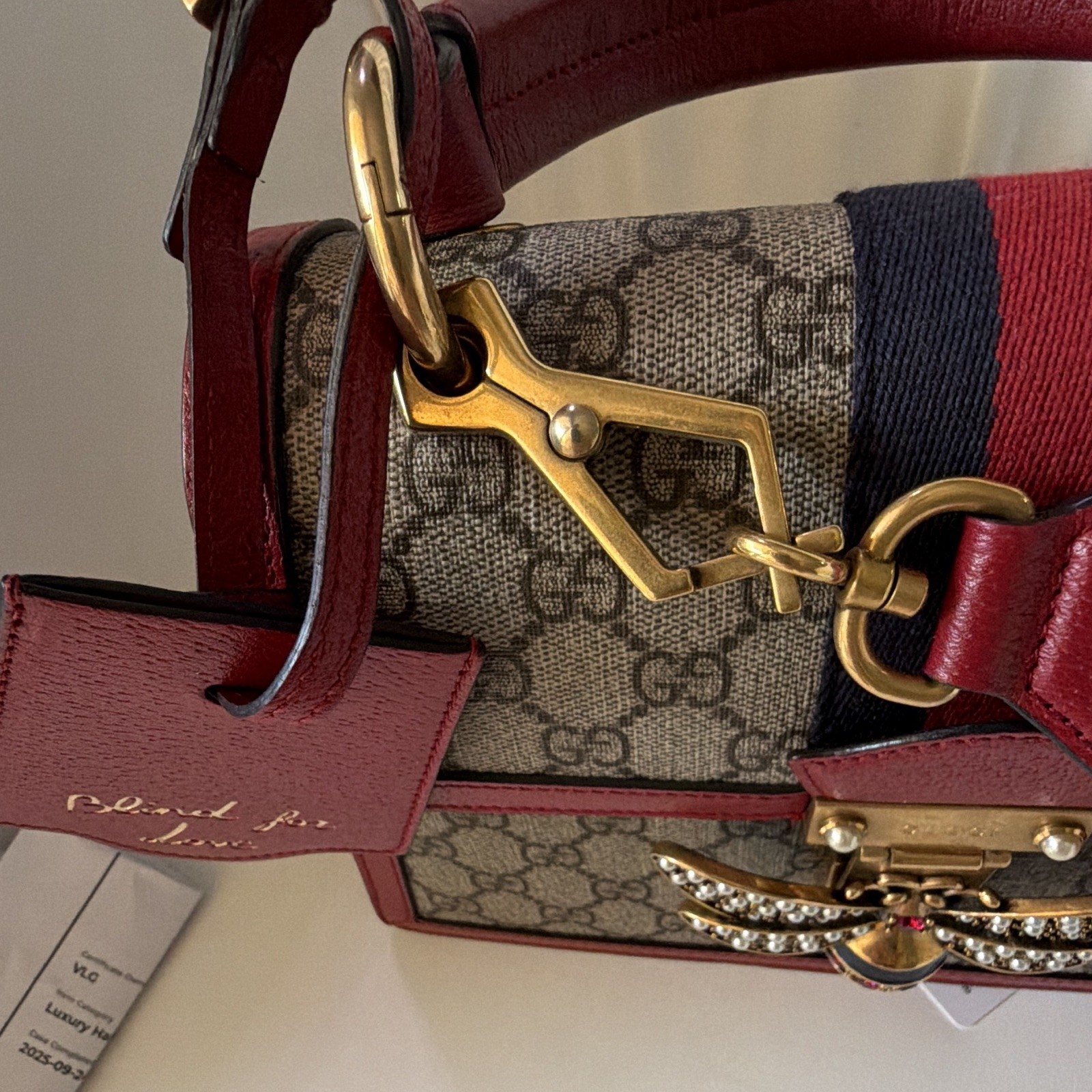 Gucci Queen Margaret GG Supreme Bee Shoulder Bag Red Navy 476541 Authentic Card