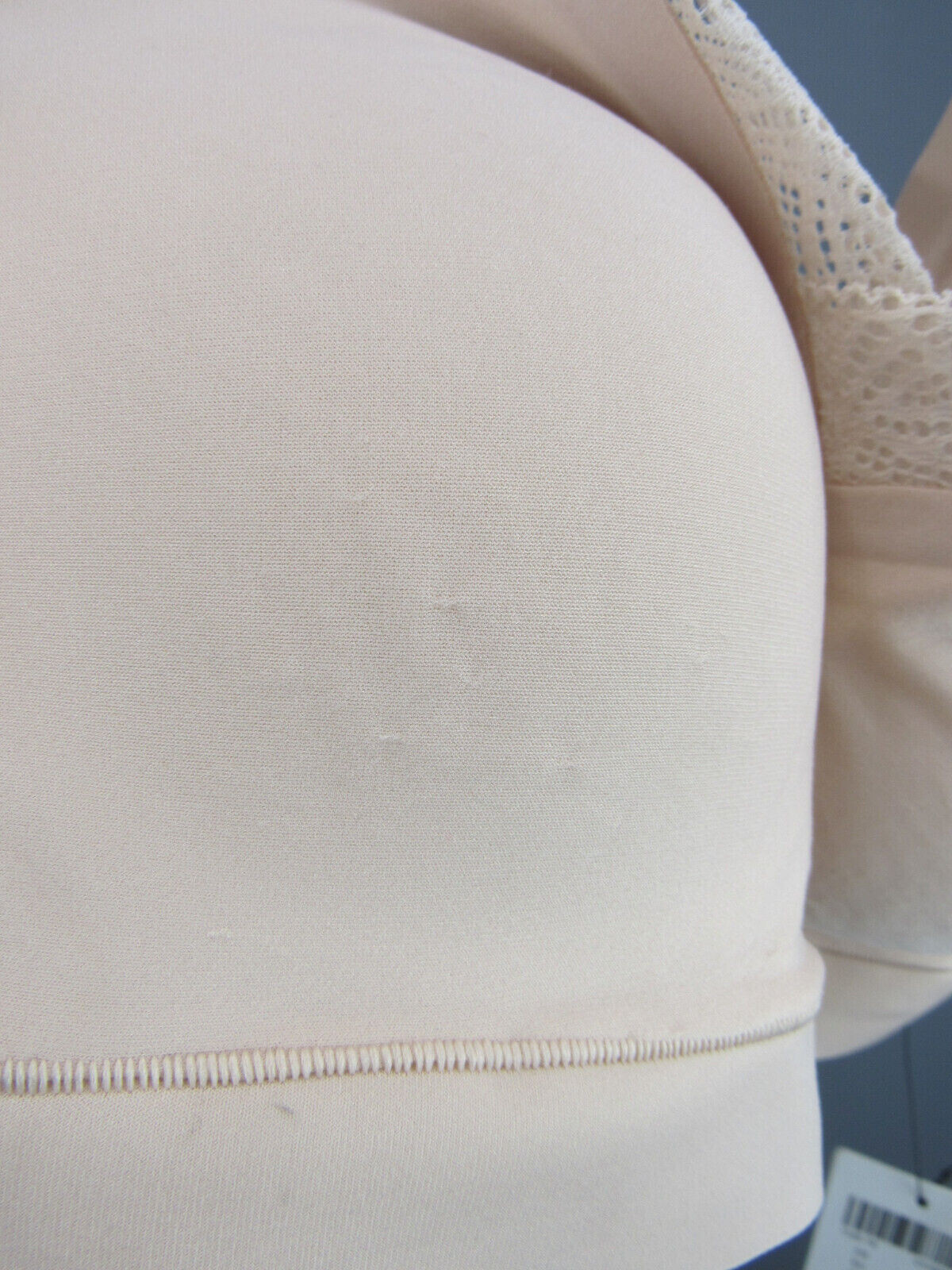 Chantelle Soft Padded Bra Top MSRP $68 # 17A 343 Blm