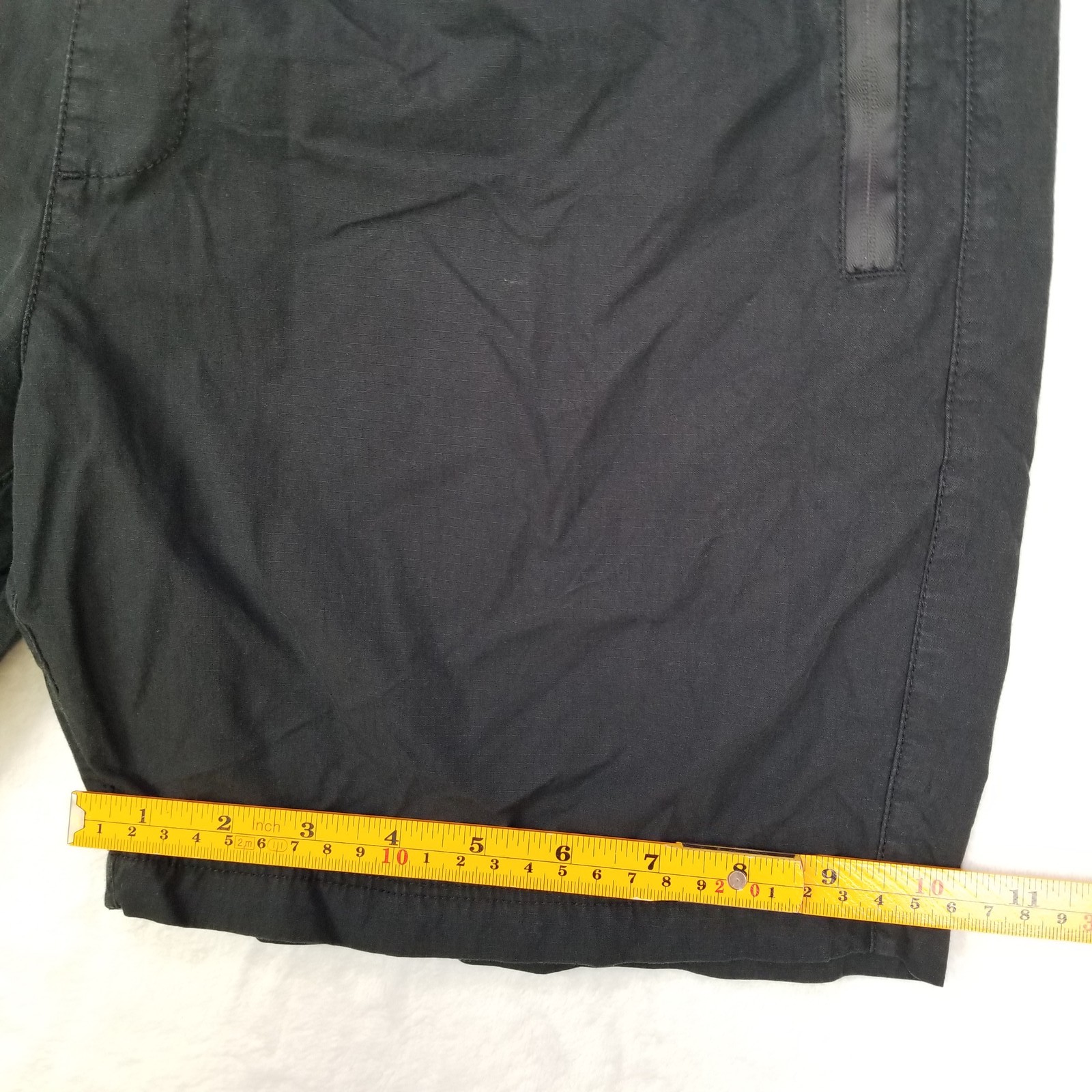 RVCA Men’s Black Hybrid Swim Athletic Shorts Size Medium Zipper Pockets Casual