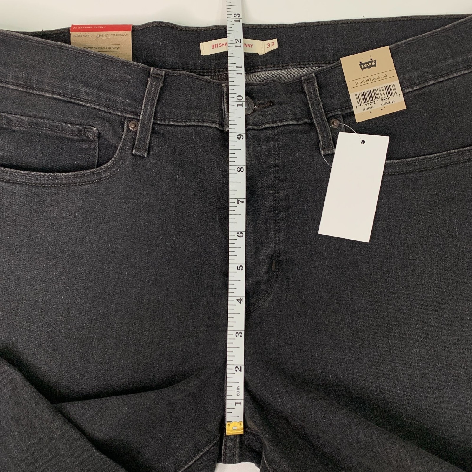 Levi’s Womens Jeans Size 16 Stretch Denim 311 Shaping Skinny Jeans Black W33 L30