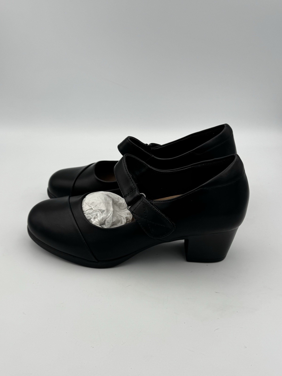Burudani Black Leather Mary Jane Block Heel Shoes Women’s 7.5 US 38.5 EU w/ Box