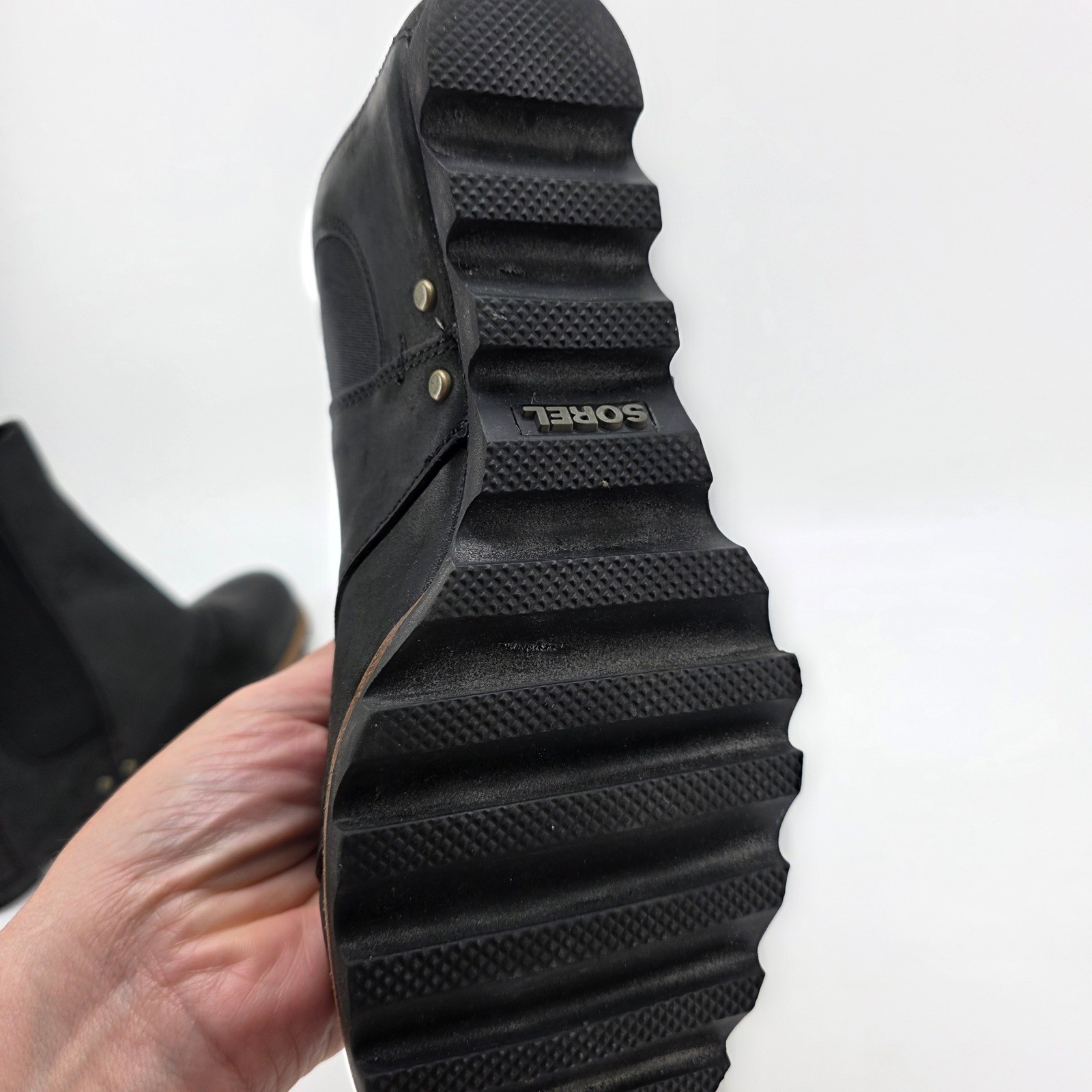 SOREL Lea Hidden Wedge Joan Arctic Chelsea Black Leather Boots Waterproof 8.5