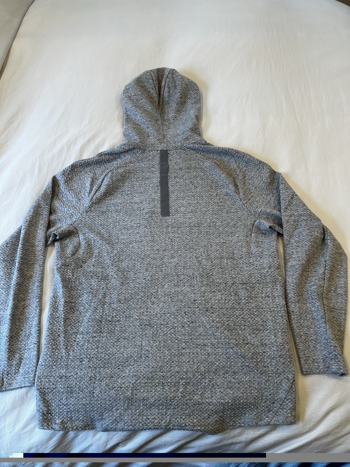Lululemon at Ease Men’s Hoodie Small Textured Double Knit, Gray