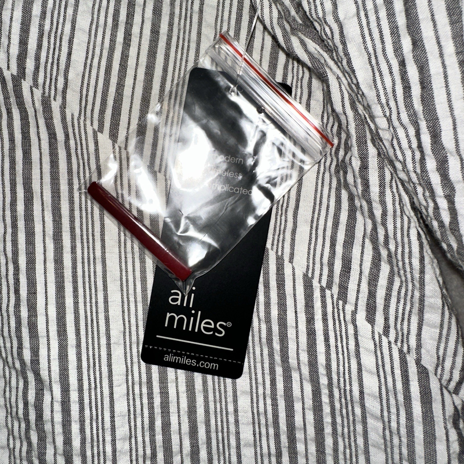 Ali Miles NWT Toggle Button Tunic Plus Size 1X Plaid Stripe Crinkle Wire Collar