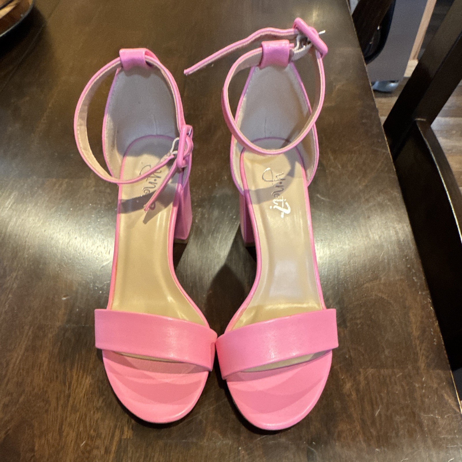 CAKE-S Women’s Pink Faux Leather Ankle Strap Open Toe Buckle Sandals 6.5