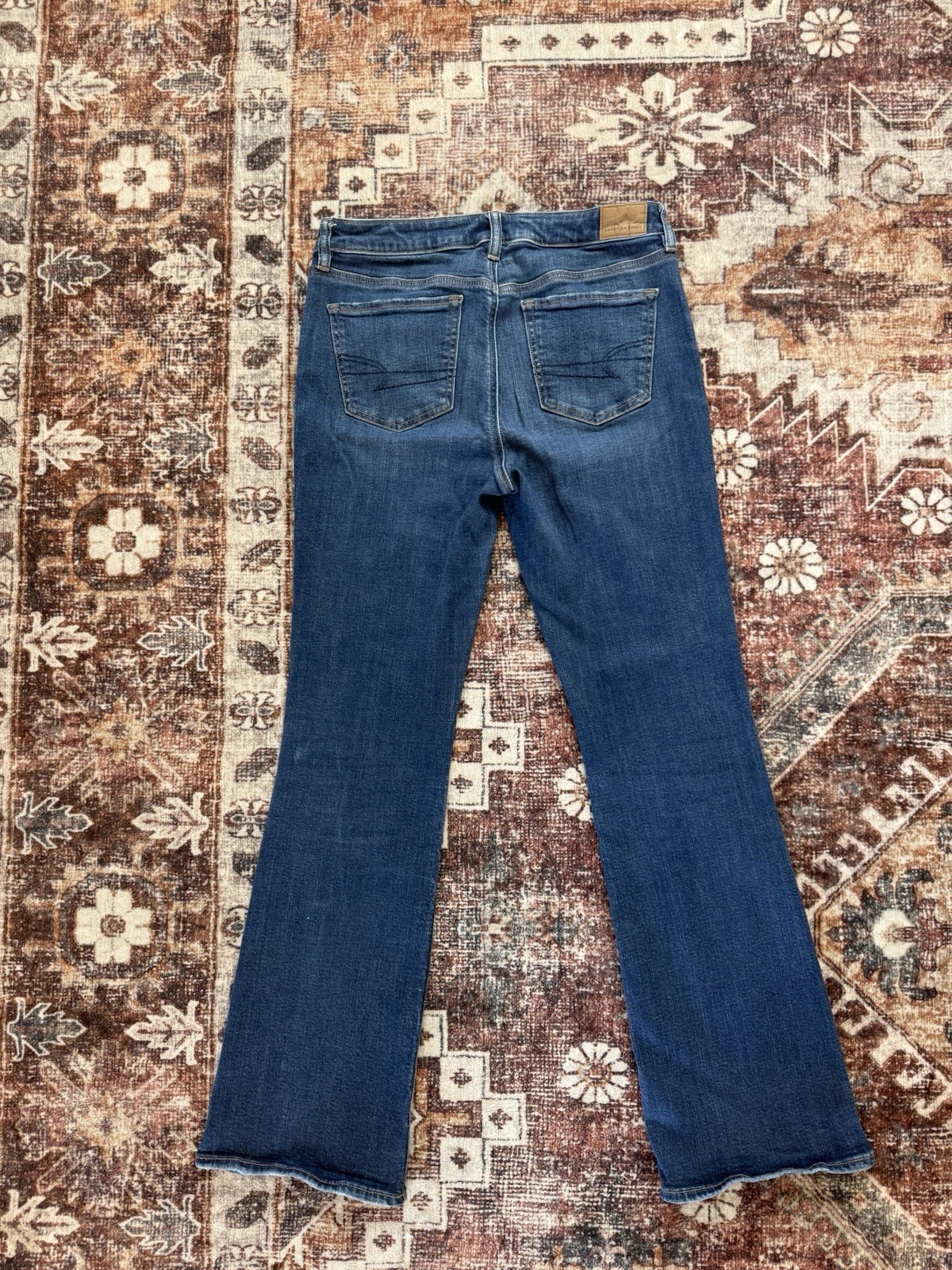 American Eagle Women’s Mid Rise Bootcut Jeans Blue Medium Wash Stretch Pockets