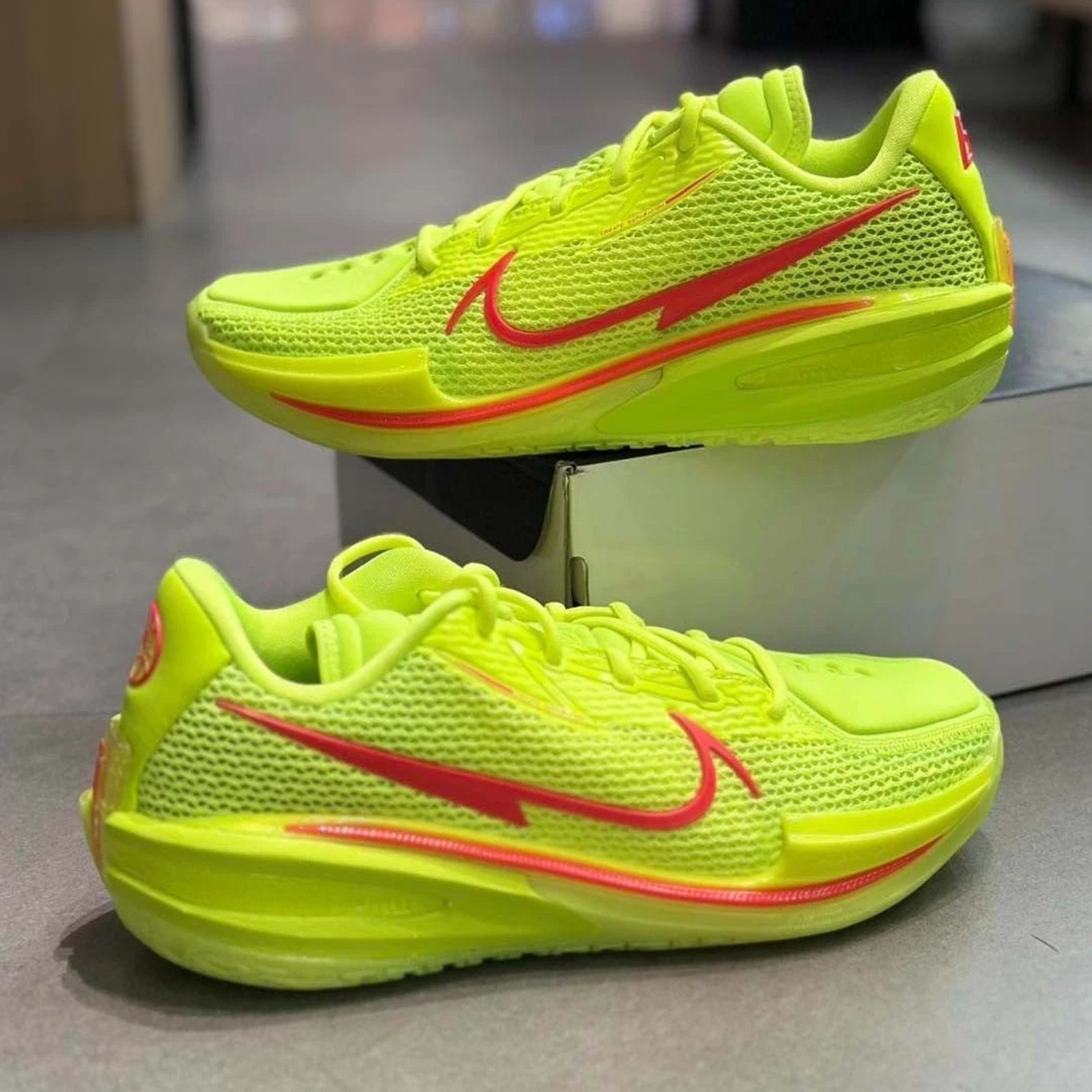 Men’s US7-13 Nike Air Zoom GT Cut EYBL – Volt Bright Crimson Basketball Shoes