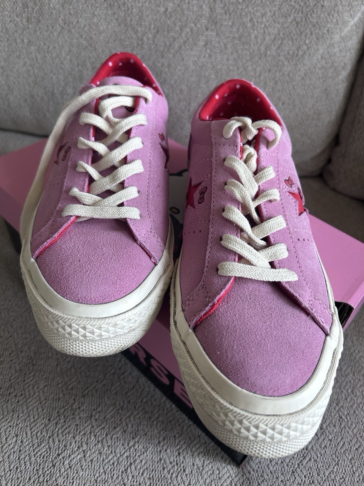 Hello Kitty Converse One Star Suede W9/M7 With Box Limited Edition OX Sneakers