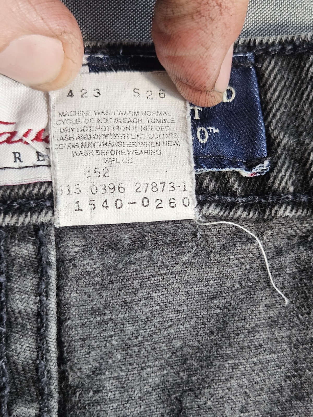 Vintage 1996 Levi’s 540 Relaxed Fit Jeans USA Made Black Denim 46×30 Orange Tab