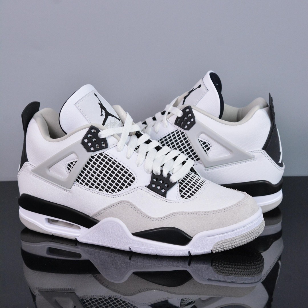 Nike Air Jordan 4 Retro Military Black Men’s Air Jordan 4 Retro Military Black