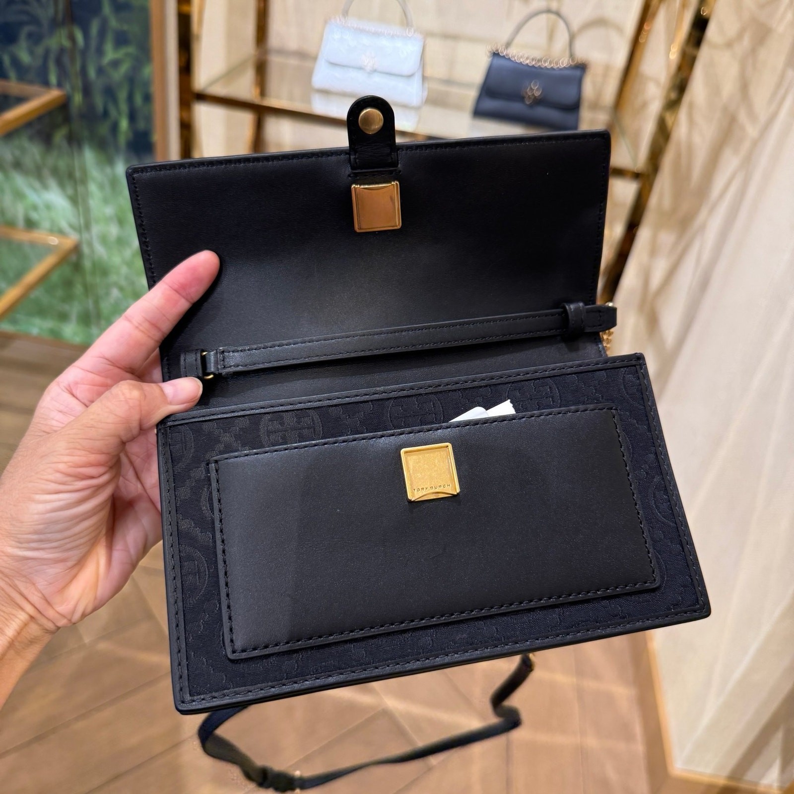 TORY BURCH T Monogram Chain Wallet Crossbody 160487 Black $390