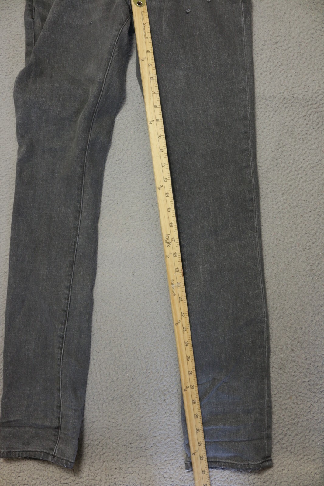 John Varvatos Jeans Women 29 Gray Denim Medium Wash 5-Pockets Skinny Leg Zip Fly