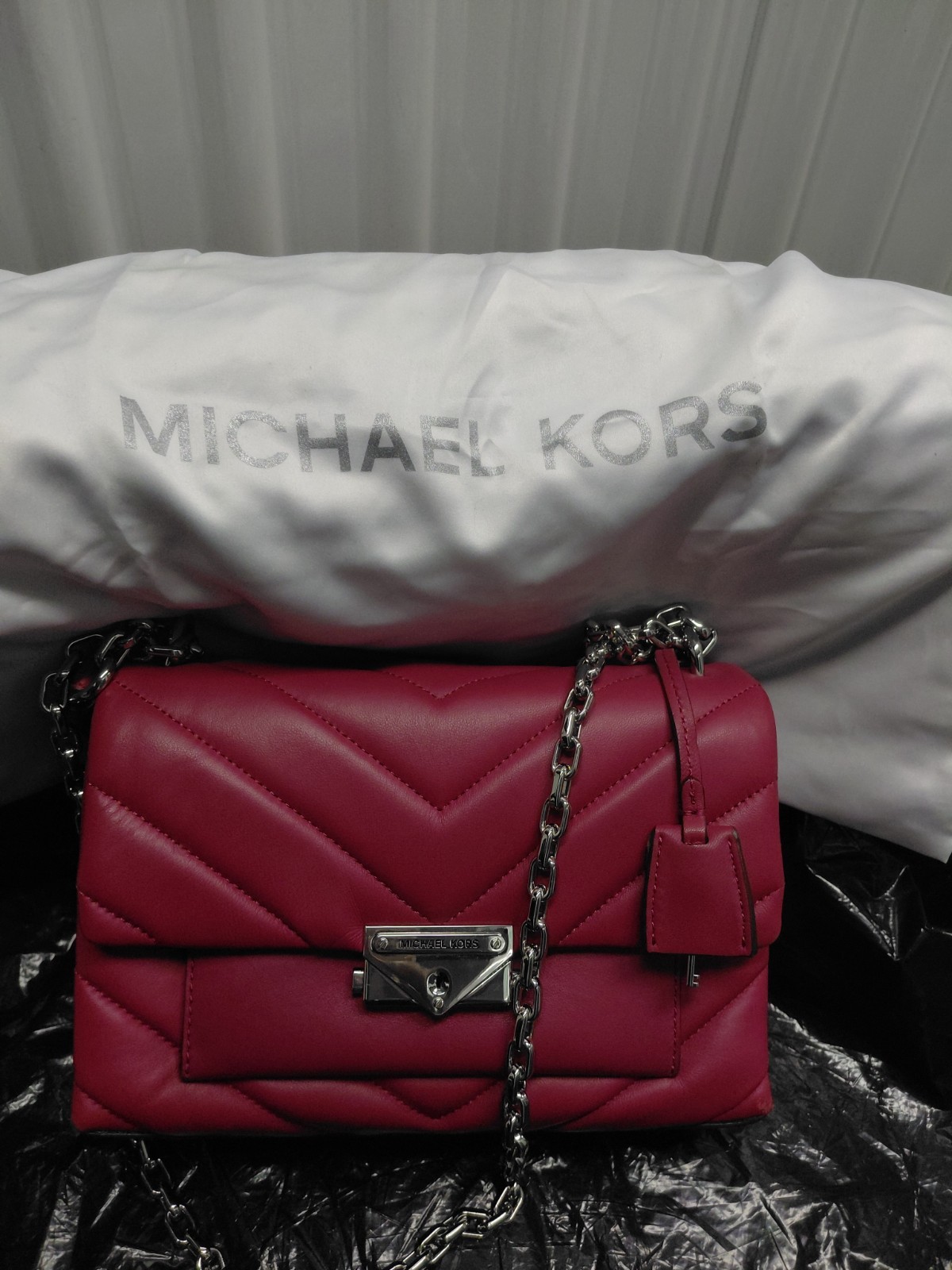 michael kors handbag used wine silver heavy chain link shoulder strap