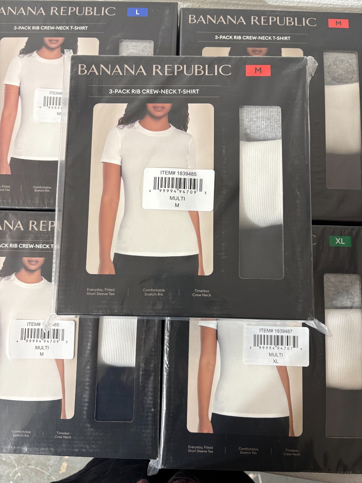 3-pack: White/Grey/Black ~ Banana Republic Ribbed Crewneck T-Shirt MSRP$129