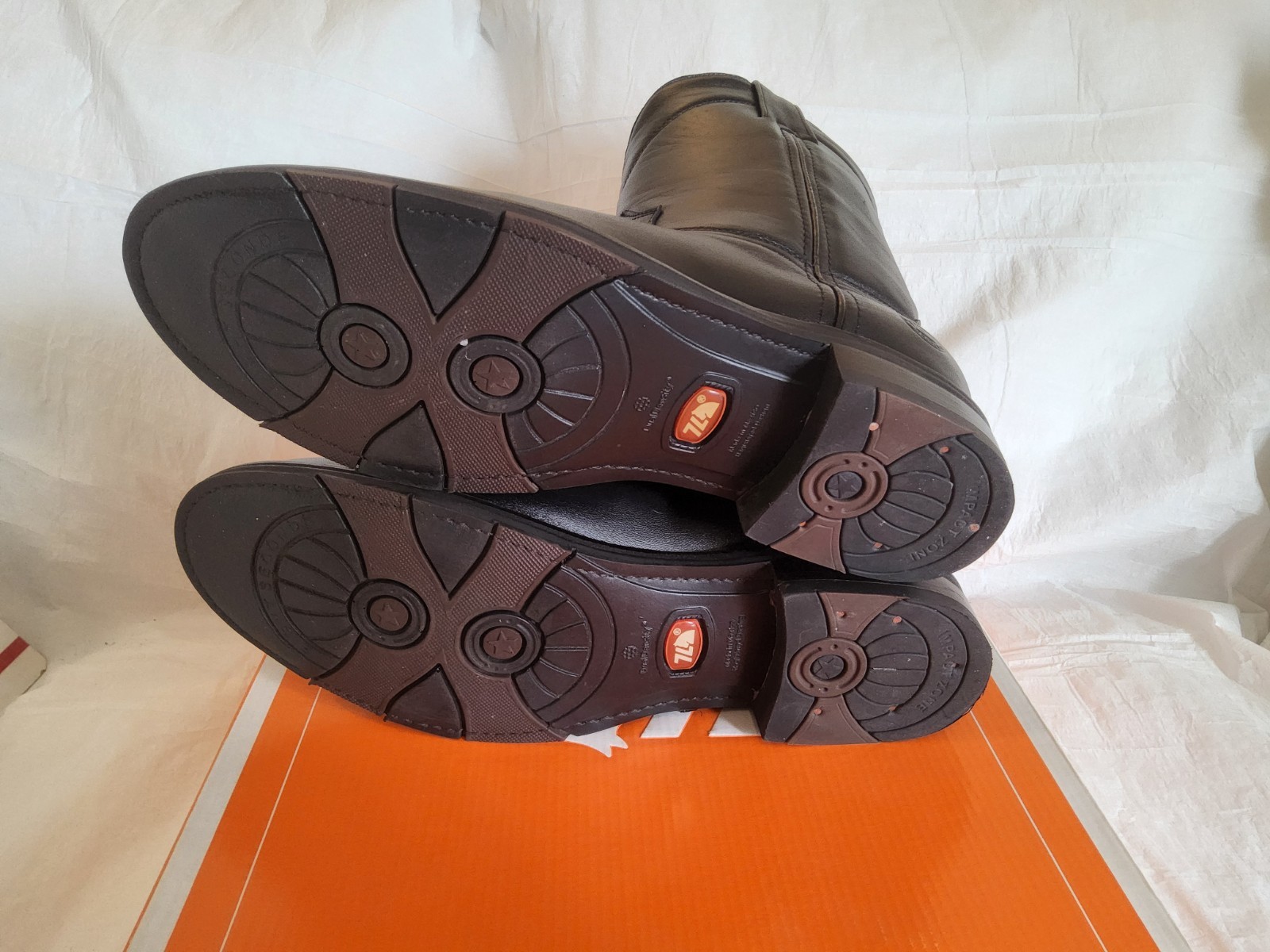 Size 13 EE – USED 7L Siete Leguas Roper Black (31 MEX)