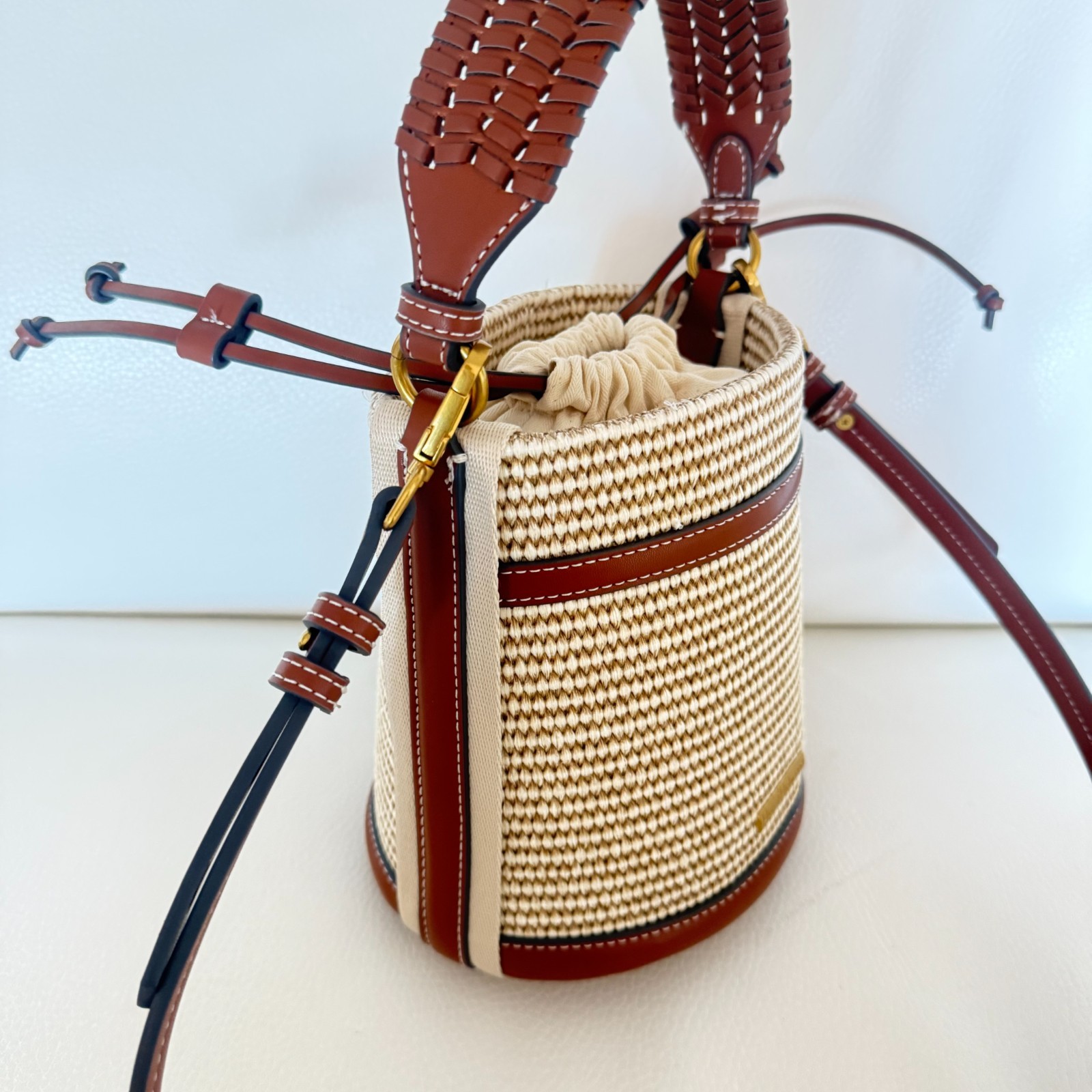 HOUSE OF HARLOW 1960 STRAW BUCKET BAG WOVEN CROSSBODY BRAIDED HANDLE NATURAL