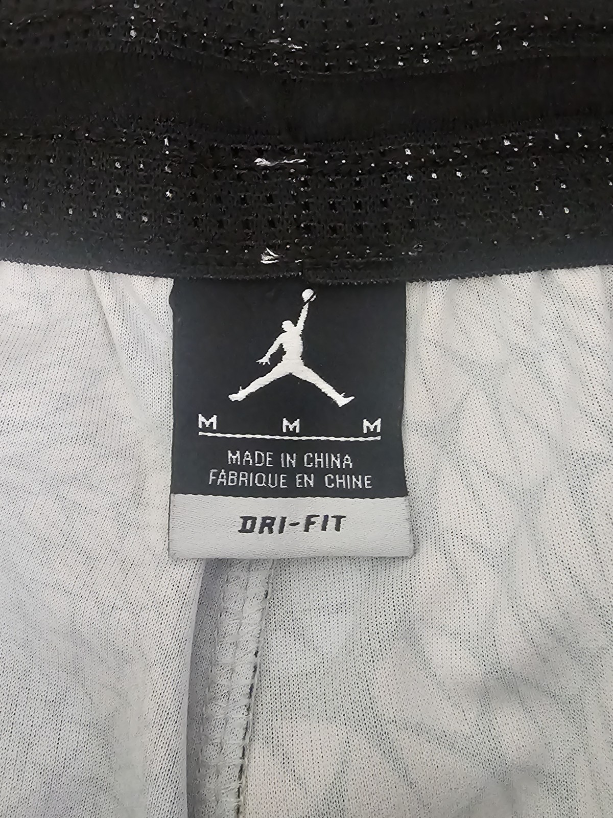 Men’s Size M Nike Air Jordan Dri-FIT Basketball Shorts Grey/ Black/ Yellow