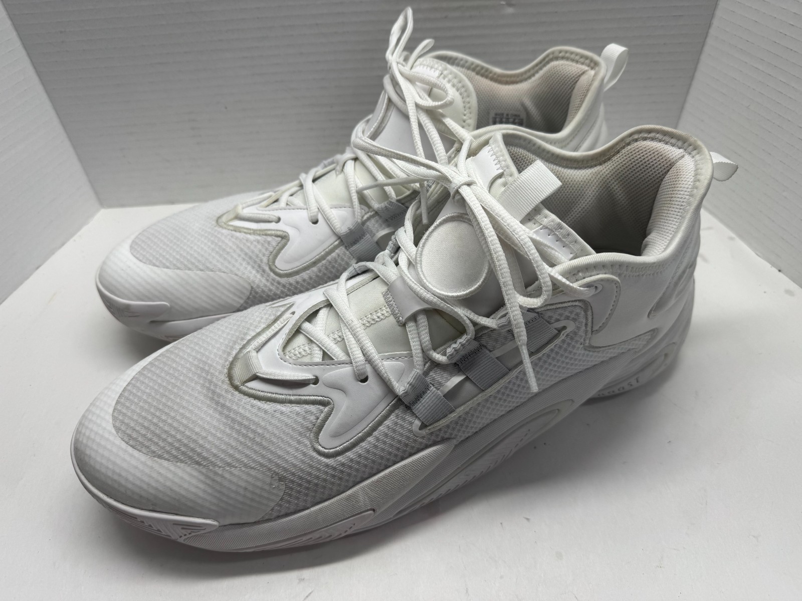 Adidas BYW Select IE9310 Mens 16 Basketball Shoes Cloud White Athletic Sneakers