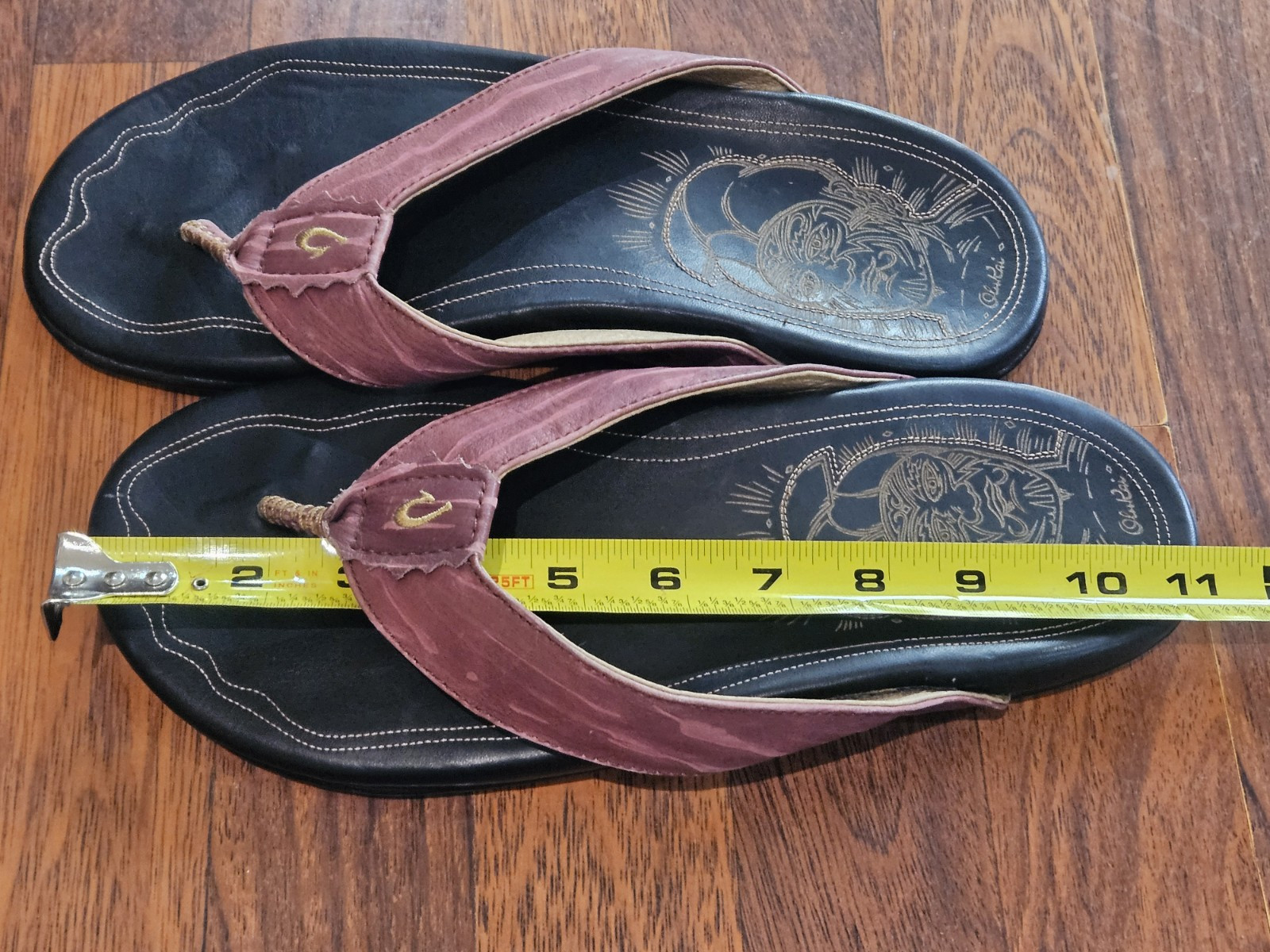 OluKai PU’ALI Warrior Inspired Leather Sandals Thongs Womens Sz 10 Spring 2012
